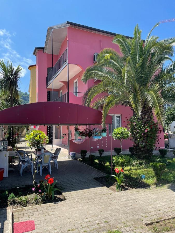 Twins Hotel Gonio Buitenkant foto